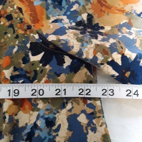 CJ Banks X (14W) Floral Jacket - Picture 11 of 15